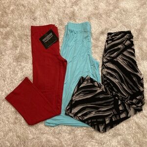 3 for 1 IMAN Bundle Patterned Animal Capri and Pant Blue Blk/Gry Red Medium